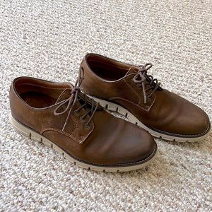 GBX Men’s Oxford Shoes•Brown LEATHER•Lace up• Rubber Sole•Size 8 1/2 M